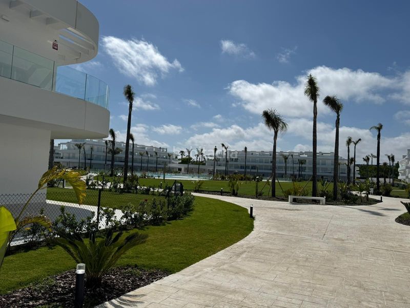 Foto c6c1344f-7f1a-499f-9ab5-774b76197b82. Apartament amb aparcament piscina a Las Tres Piedras - Costa Ballena Chipiona
