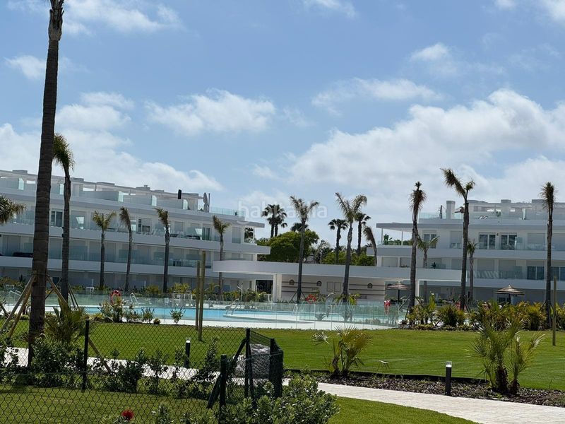 Foto c7931097-f946-4745-8adc-7885e51e9872. Apartament amb aparcament piscina a Las Tres Piedras - Costa Ballena Chipiona