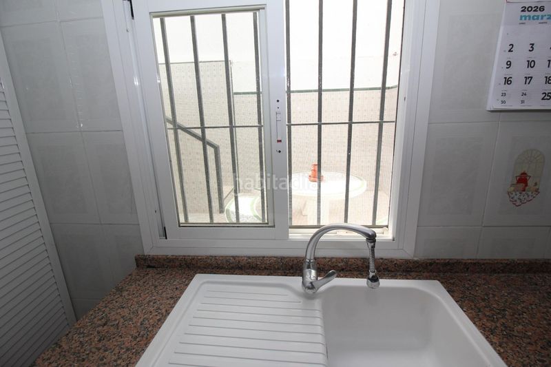 Foto 3356a107-61ba-4b6a-a5a1-334d56b04046. Casa amb aparcament a Núcleo urbano Chiclana de la Frontera