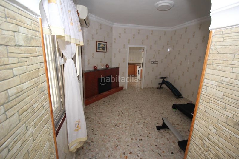 Foto 8a1b66d9-731c-4780-b2d6-90c14d484f58. Casa amb aparcament a Núcleo urbano Chiclana de la Frontera