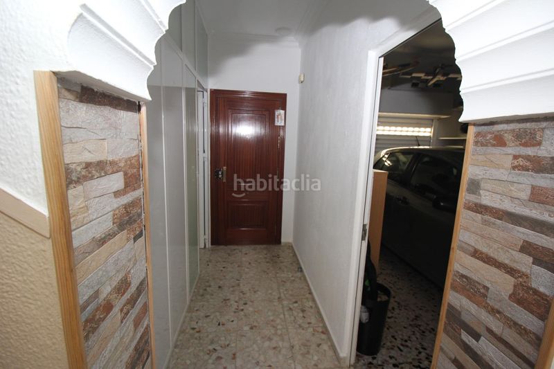 Foto eecbfaa2-c4ac-4ea2-b0f9-c14428934e7c. Casa amb aparcament a Núcleo urbano Chiclana de la Frontera