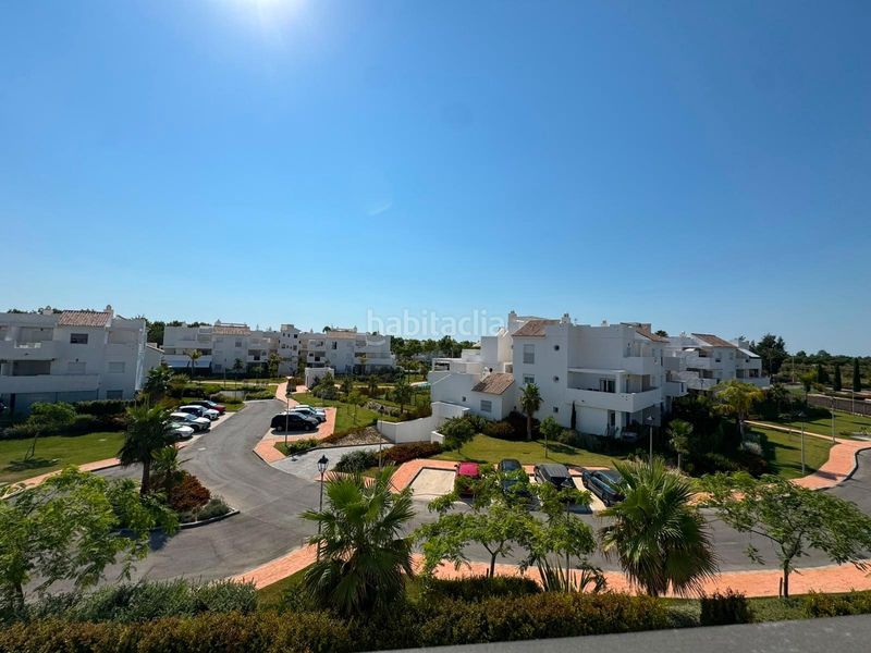 Foto 1f1df9d0-5580-4464-bf25-3a586d0a5a54. Pis amb aparcament piscina a Las Tres Piedras - Costa Ballena Chipiona