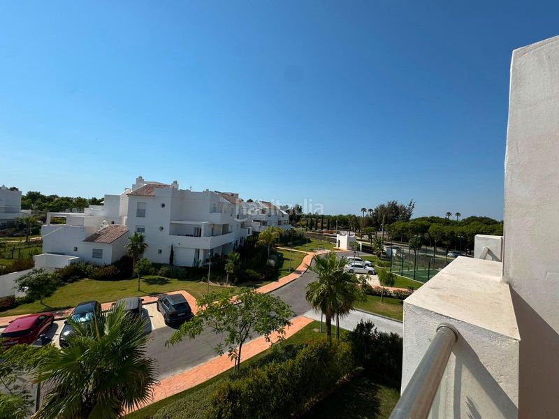 Foto a02f7290-4c95-4a14-9d6f-ddc06679cbd5. Pis amb aparcament piscina a Las Tres Piedras - Costa Ballena Chipiona