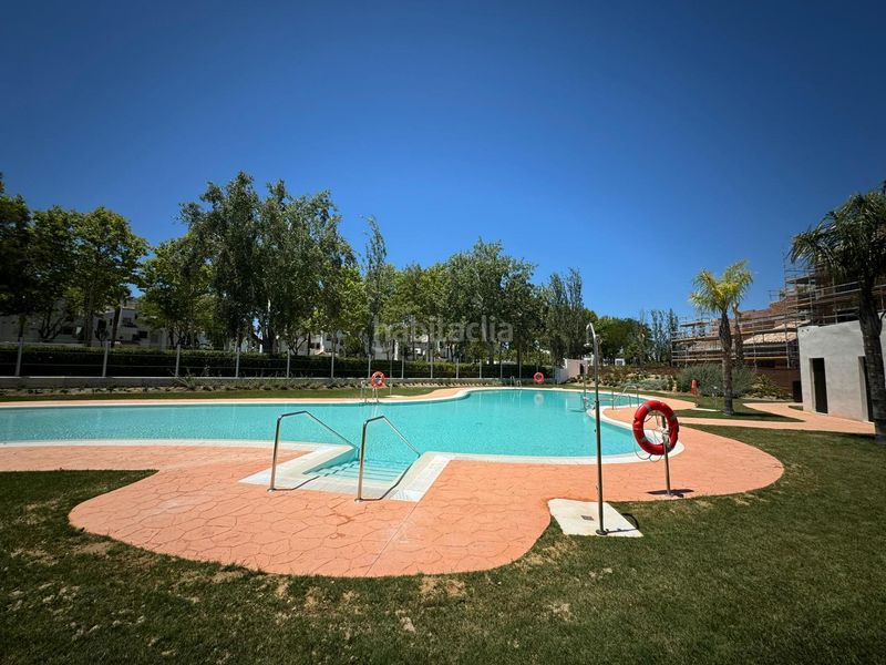 Foto d2f0583d-45c9-4777-9c07-e1d148b0734c. Pis amb aparcament piscina a Las Tres Piedras - Costa Ballena Chipiona