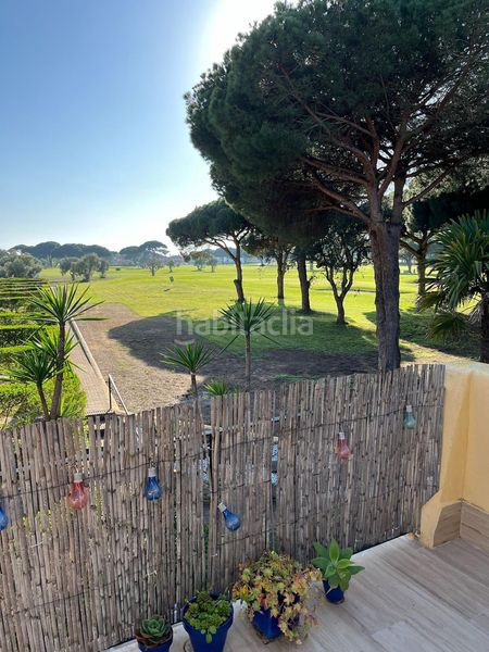 Foto c270ac30-1823-4802-a909-ac4169554c40. Casa adossada amb aparcament piscina a Novo Sancti Petri Chiclana de la Frontera