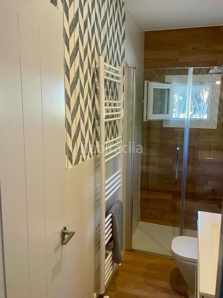 Foto d0ee0045-88fa-468f-9f10-3b839227798d. Casa adossada amb aparcament piscina a Novo Sancti Petri Chiclana de la Frontera