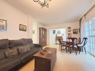 Semi detached house in Barrios (Los). Precioso pareado en los barrios