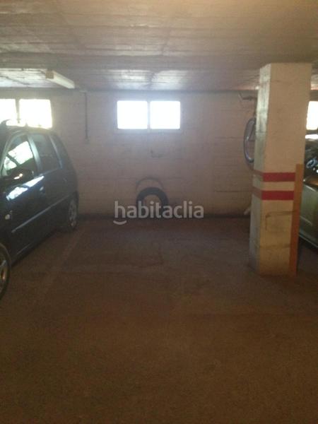 Foto bdeabae0-f9b0-426a-8a19-7db8701553dc. Parking coche plaza de garaje en la zona de huerta fava santiago en Línea de la Concepción (La)