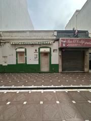 Local Comercial a Centro-San Felipe-Huerta Fava. Local en pleno centro de la línea  177 m