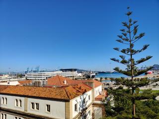 Appartamento en Casco Antiguo. Piso con vistas al mar en pleno paseo de la conferencia