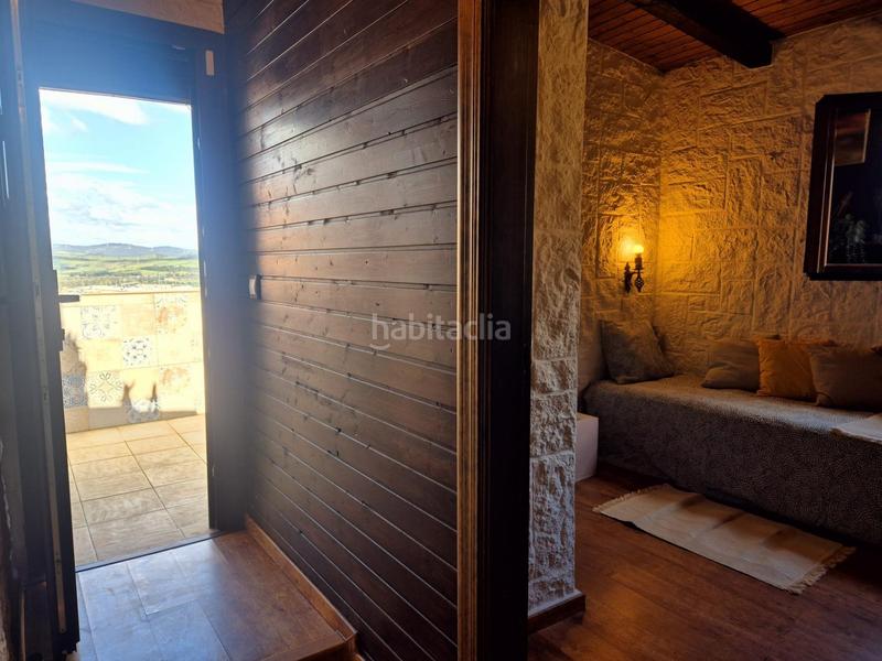 Foto b655b9c8-d1ec-47b3-9860-4f836b1e8a34. Chalet una casa con encanto rústico y lista para entrar a vivir en Algeciras