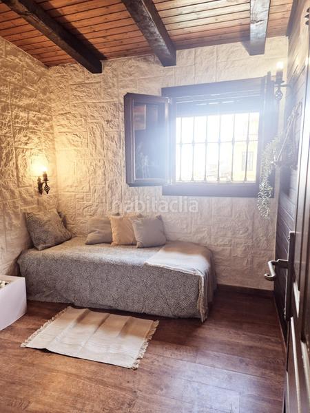 Foto ec6a9335-491c-4c2a-818b-3c0cb00d8cb7. Chalet una casa con encanto rústico y lista para entrar a vivir en Algeciras