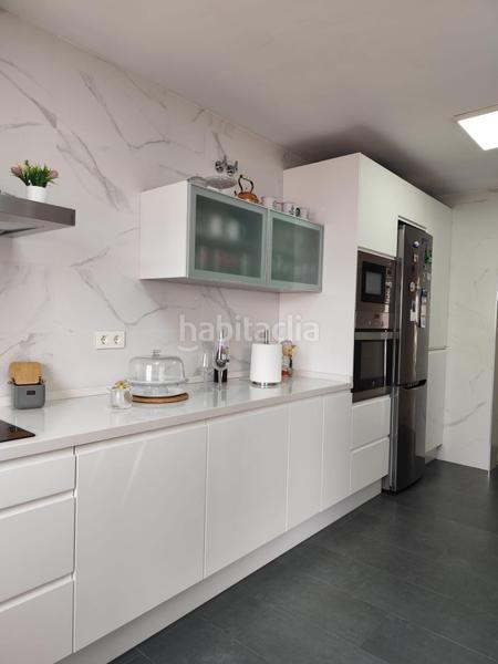 Foto bb061a32-5984-4361-bd68-710f26c23d94. Casa adosada adosado con encanto y luz natural en ubicación tranquila! en Algeciras