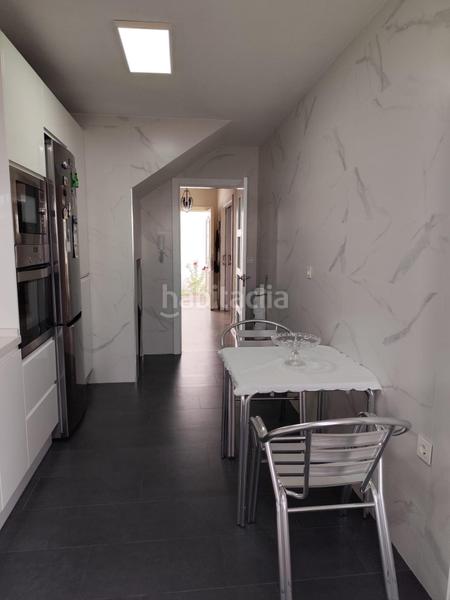 Foto f6d3b125-a506-4b1b-978b-44ed366fcab4. Casa adosada adosado con encanto y luz natural en ubicación tranquila! en Algeciras