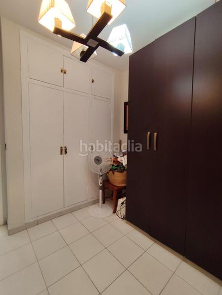 Foto fd413e92-b91e-4a0b-b1b8-eeee601208a4. Casa adosada adosado con encanto y luz natural en ubicación tranquila! en Algeciras