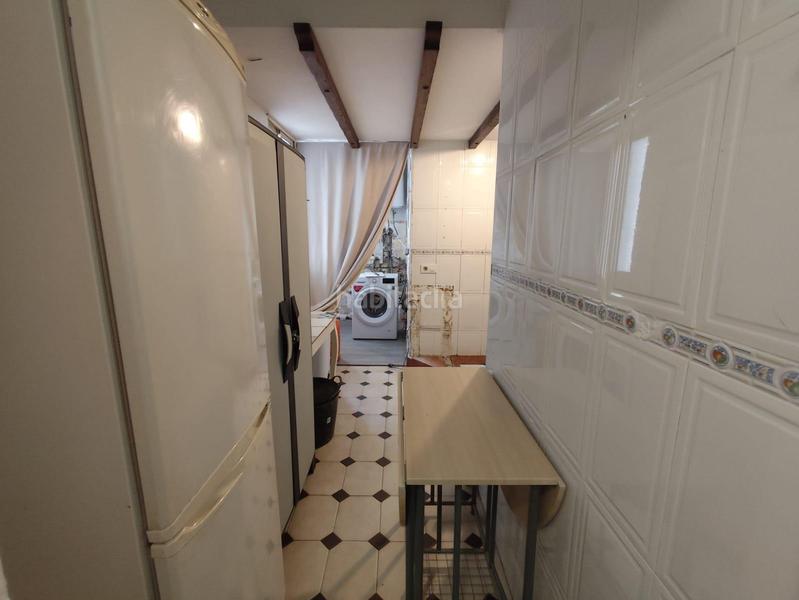 Foto 7e770c13-cb74-4fd0-b999-90e547372f7a. Piso amplio piso en calle andalucía en Mondejar-Junquillos Línea de la Concepción (La)