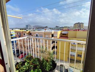 Piso en San José-San Bernardo. Amplio piso en cuarta planta en la línea de la concepción!