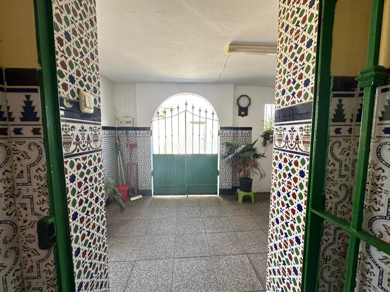 Foto c0b85b83-fae6-4ff0-a819-4d504a363cd0. House with parking in El Zabal-Santa Margarita Línea de la Concepción (La)