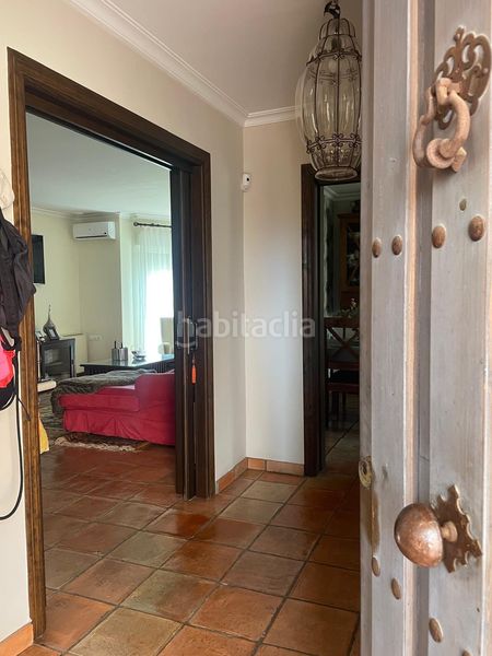 Foto 04e48dbc-6699-43a2-a4e0-ba1b723208ef. Xalet amb aparcament piscina a El Rinconcillo Algeciras