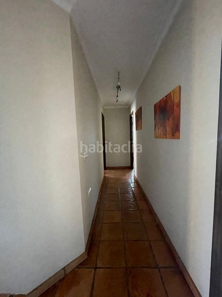 Foto 105409c1-9d3e-4a0d-8b26-3eca35ef3fcc. Xalet amb aparcament piscina a El Rinconcillo Algeciras