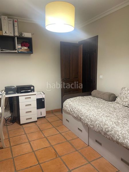 Foto bfce43ef-d8ce-4ca6-8dde-dbadebc17578. Xalet amb aparcament piscina a El Rinconcillo Algeciras