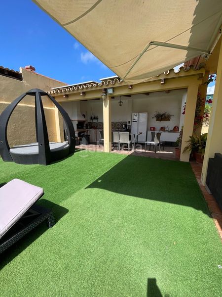 Foto cdb87693-5b4a-4207-9375-ddd6644c6bb0. Xalet amb aparcament piscina a El Rinconcillo Algeciras