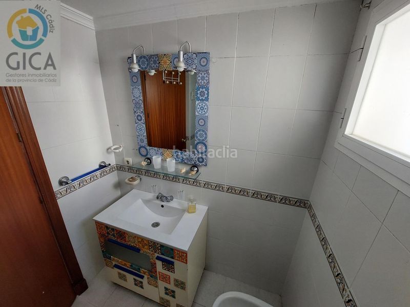 Foto 105cc6fd-33c6-4a94-9665-da9ad3801387. Pis a San Bernabé Algeciras