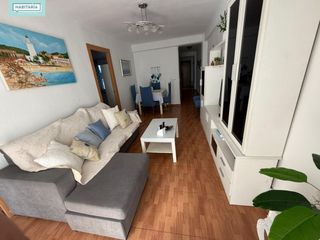 Location Appartement à Cristo de la Epidemia. Piso de 3 dormitorios y un baño en zona cristo de la epidemia