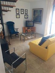 Duplex en Montilla. Precioso duplex en pleno centro de montilla con   3 dormitorios,