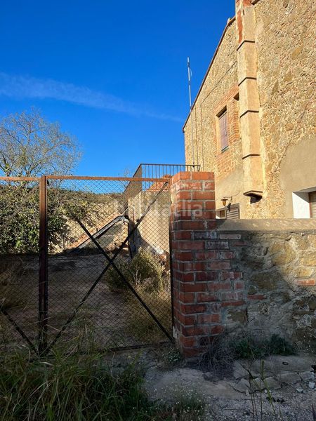 Foto 6f18028a-93ea-4059-8693-222bdaa00ce7. Casa  de pueblo por reformar en la tallada dempordà en Tallada d´Empordà (La)