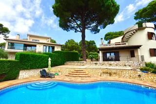 Haus in Torre Vella - Torre Gran - Les Dunes. Dos casas en una finca exclusiva con vistas al mar en torre vell