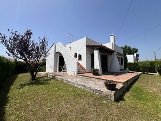 Casa a Torre Vella - Torre Gran - Les Dunes. Casa unifamiliar de 3 dormitorios con jardín