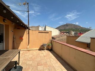 Haus in Torroella de Montgrí. Casa en el centro de torroella de montgrí con garaje privado y t