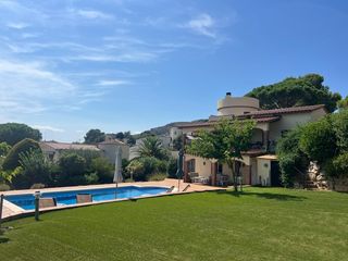 Casa in Torre Vella - Torre Gran - Les Dunes. Casa espectacular con piscina, jardín y vistas increíbles
