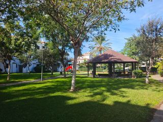 Apartamento en Maracaibo 1. Apartamento en planta baja con jardín privado