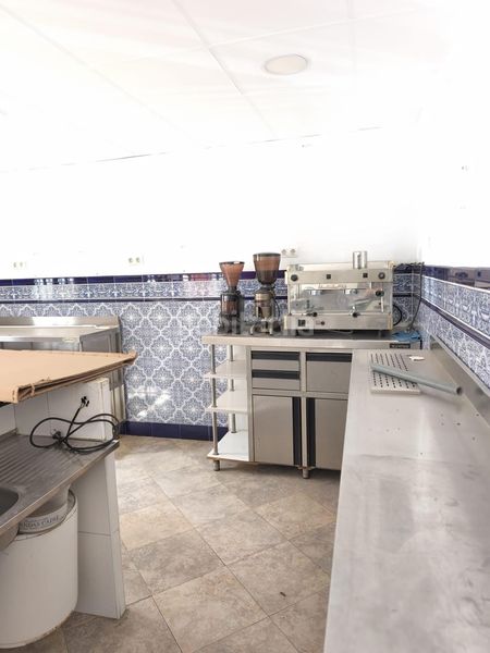 Foto 2cd62fb2-c597-4f7c-bdd2-03ea79818606. Casa a La Banda - Campo de Fútbol Chiclana de la Frontera