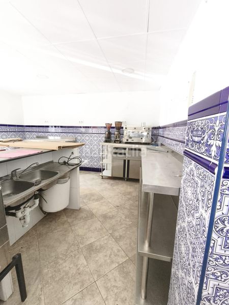 Foto 3c2f8728-c624-4b94-90f4-c7c64e8e8f8d. Casa a La Banda - Campo de Fútbol Chiclana de la Frontera