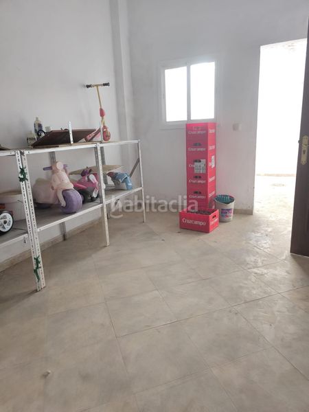 Foto 5975f01f-a6e1-49cb-8f59-df8e76a001b7. Casa a La Banda - Campo de Fútbol Chiclana de la Frontera