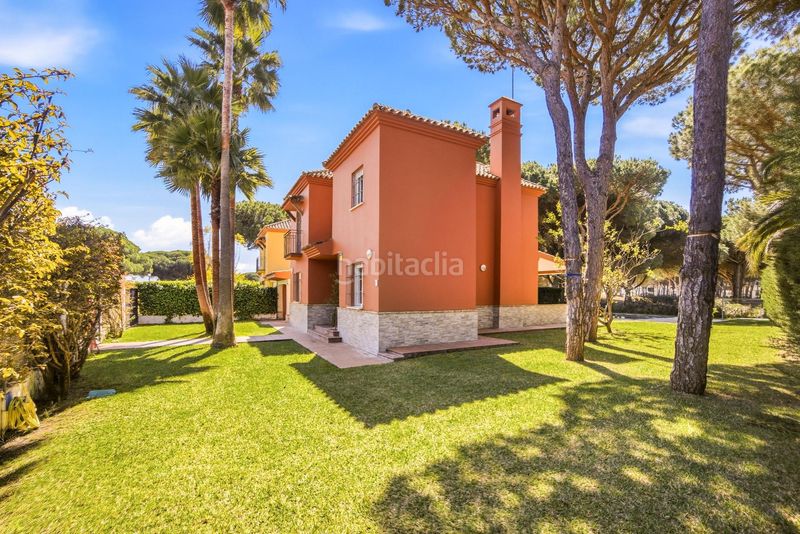 Foto f1d867ac-b66e-408d-a2c7-056d25eed3b3. Xalet amb calefacció aparcament piscina a Novo Sancti Petri Chiclana de la Frontera