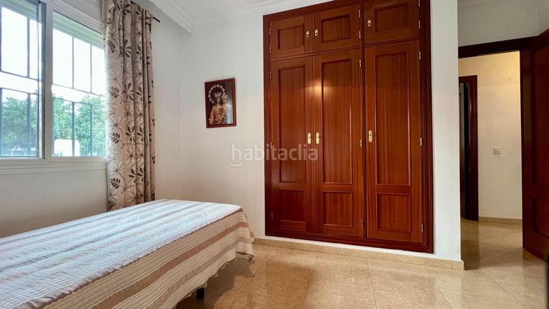 Foto 5a51f7b4-2603-4993-8f3a-8bd1511ab490. Pis a La Banda - Campo de Fútbol Chiclana de la Frontera