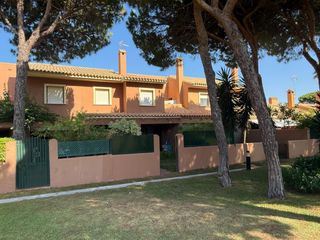 Casa adossada a Sancti Pietri. Adosado en costa sancti petri  playa de la barrosa