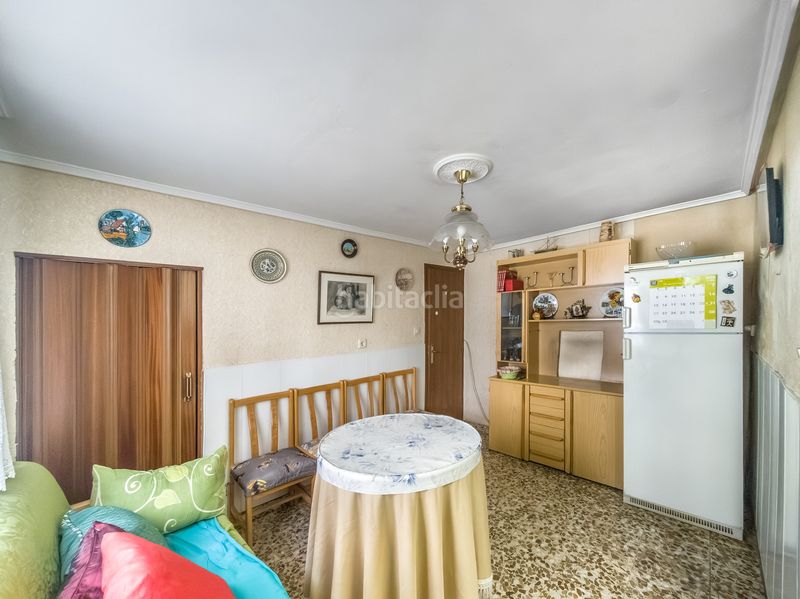 Foto 3a733338-2236-4b39-88b6-0d27c118066b. Casa aparellada a Entrevías Madrid