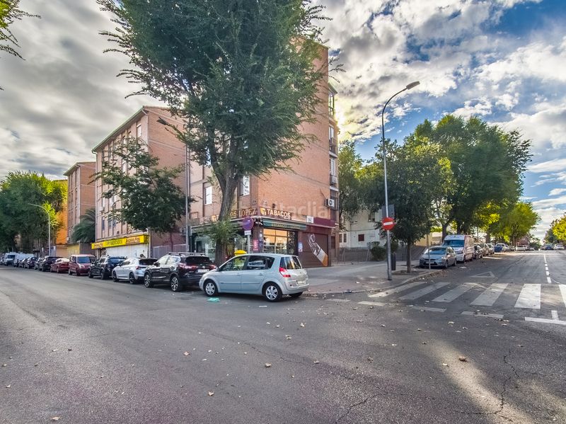 Foto de37cf7a-4e77-4b57-b70b-574c8314d5c2. Casa aparellada a Entrevías Madrid