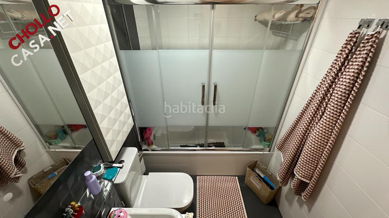 Foto e796a123-5520-49f9-aeb8-5074523f6651. Piso en calle gad 12 fantastico piso en segunda linea de playa, en Los Álamos. en Torremolinos