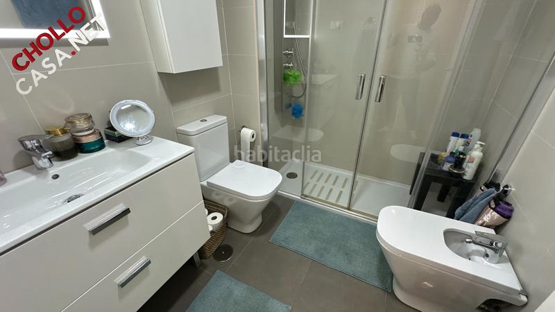 Foto fbe77f65-9c6a-4cfa-81ed-b0bbbff26ad1. Piso en calle gad 12 fantastico piso en segunda linea de playa, en Los Álamos. en Torremolinos