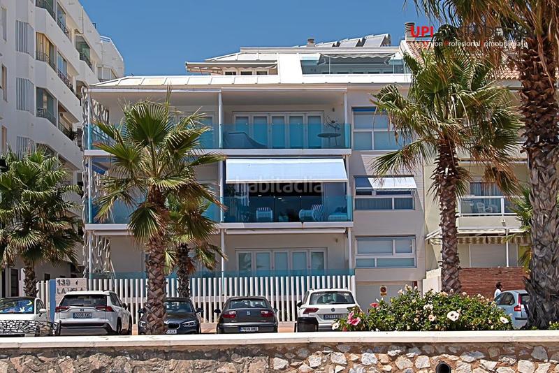Foto 0bd205f8-a914-4f7f-8e55-4bee81e45177. Attique avec chauffage parking dans Las Gaviotas - Carvajal Fuengirola