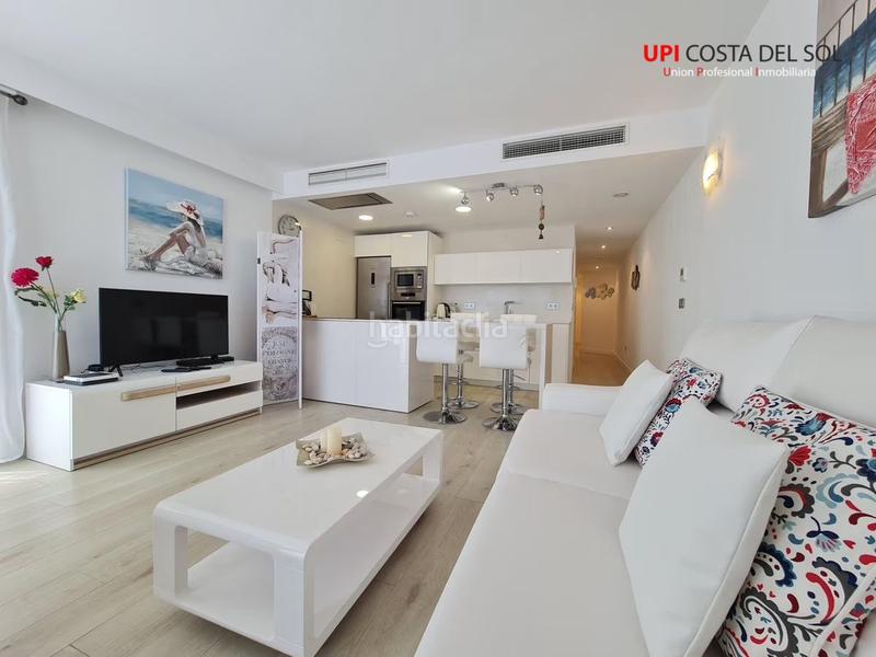 Foto 93d8c72f-97c0-4b67-b72b-244ea990c8b7. Penthouse with heating parking in Las Gaviotas - Carvajal Fuengirola