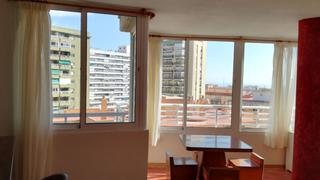 Pis en Avenida de los manantiales 11. Piso en urbanizacin las 3 torres.