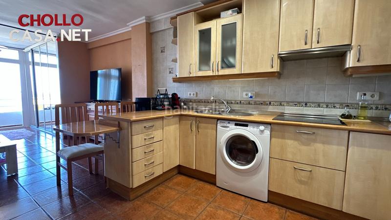 Foto 5845db0b-afcb-4df4-b4ba-b380f233b234. Estudio en calle río darro 6 apartamento con vistas al mar en venta en Torremolinos