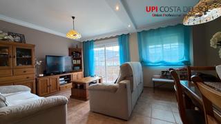 Pis en Calle vicente aleixandre 1. Amplio piso en el centro del alharin de la torre